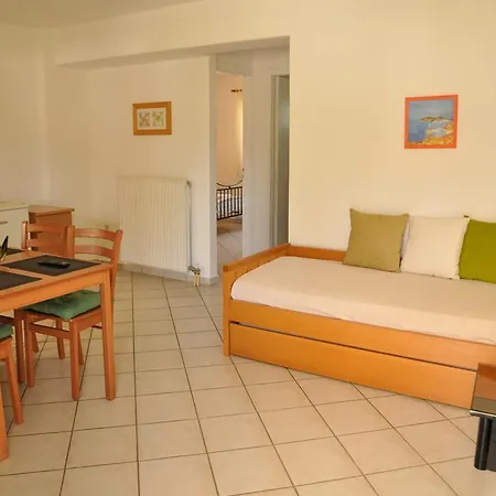 Apartment Handakas