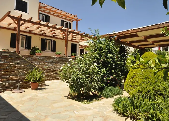 Handakas Andros Town